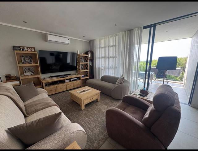 2 BEDROOM PROPERTY TO RENT IN MIDFIELD ESTATE